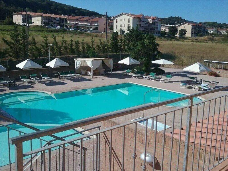 ACFA327556D7991CAEC642D052518A0B