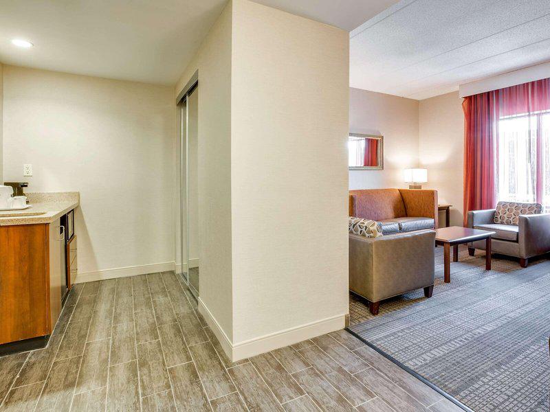 70D382BDA0D1956E47220665EAFD972F