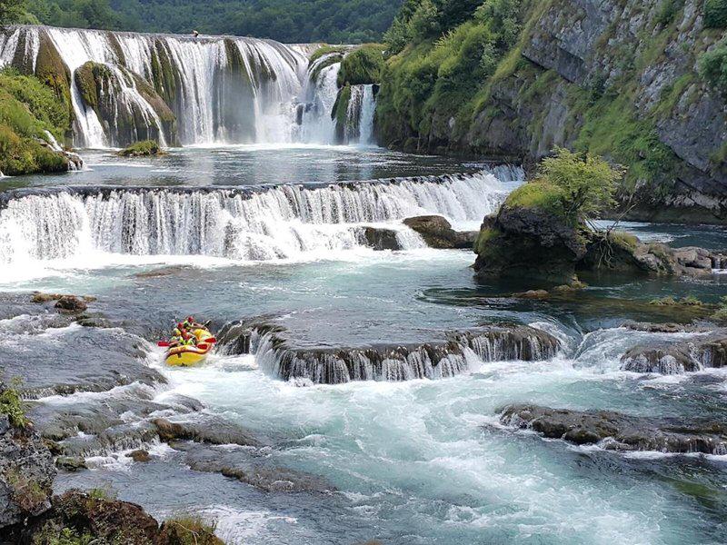 DA06CD9C9C92C7854DC188DEF13E895C