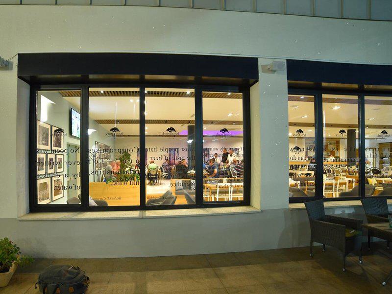 A3212D10EC17010F2BB8E5FC8E99FADF