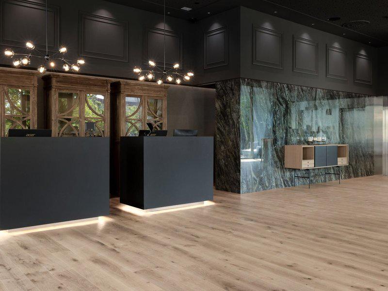 EBE4B01C8571C7E9D285CD56E89C2A4B