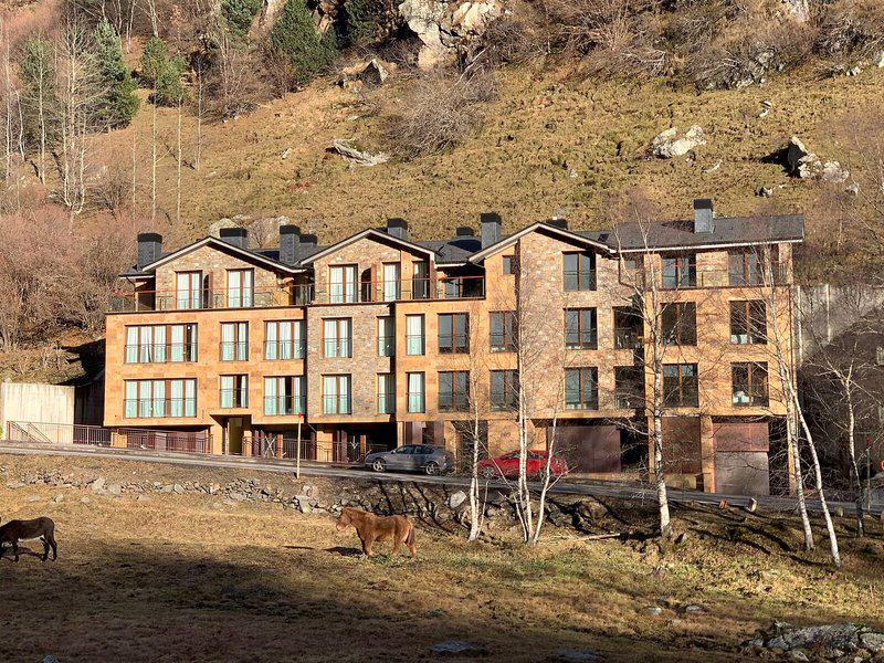 A97DBD8AFF540F69A169FBC5719DF7F9