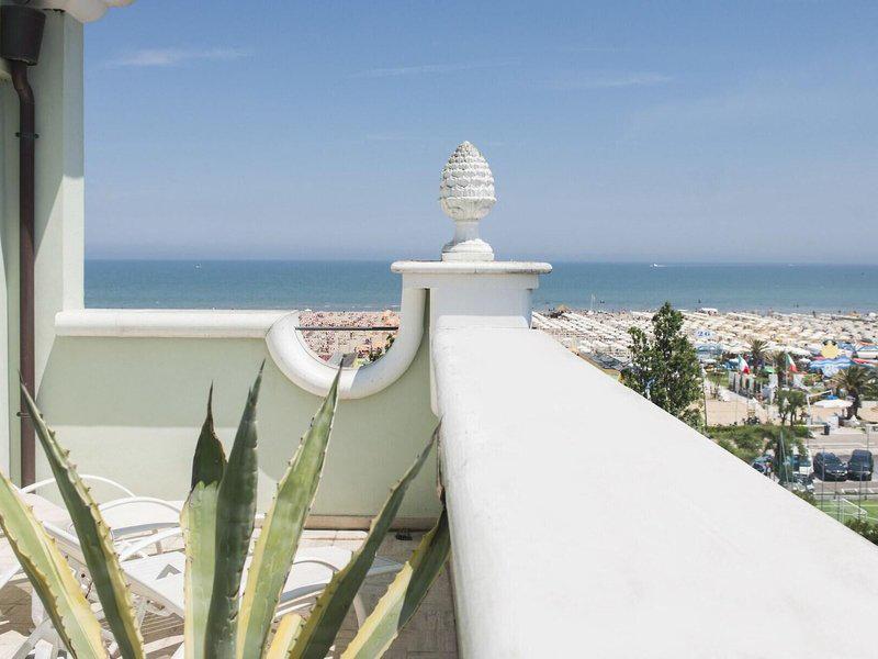 6D5E200A04D0D492DB7157D795228B17