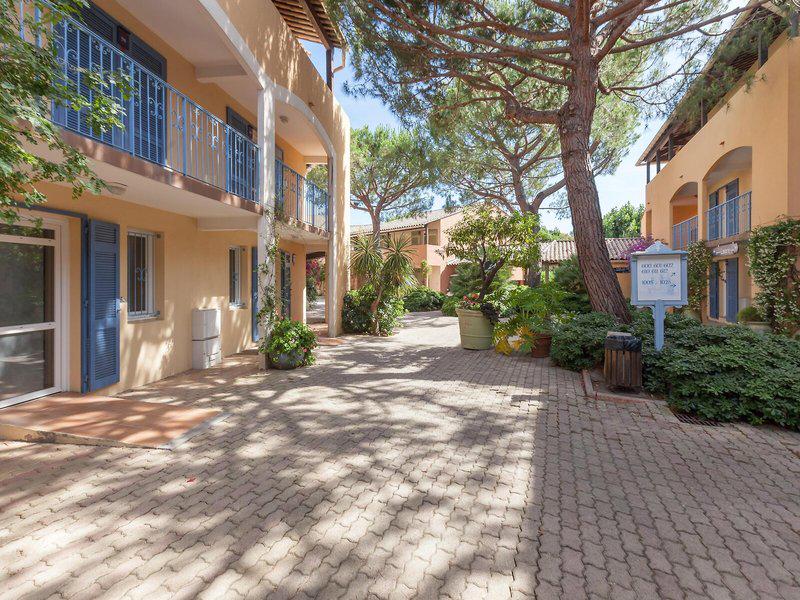 EEEBF04BEA9E1346C38D29D3CDA32BC6