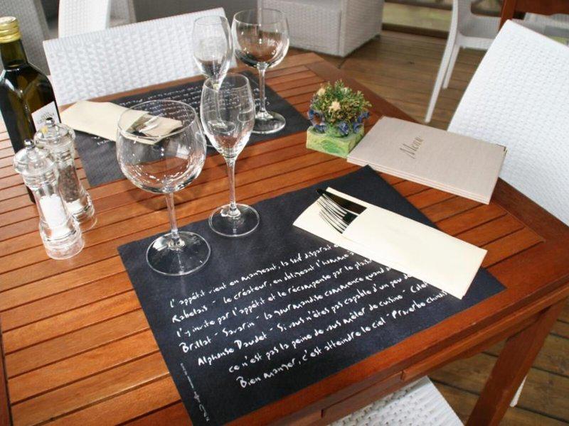 C4B0283A8B6B75C030758052B4BD82D8