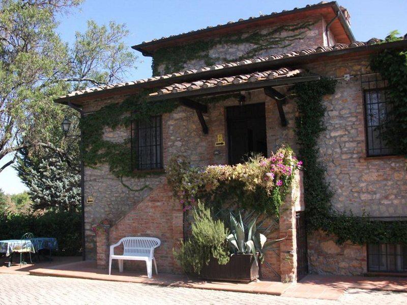 CFB14C7BB82A193A175D07D6B7E0AF64