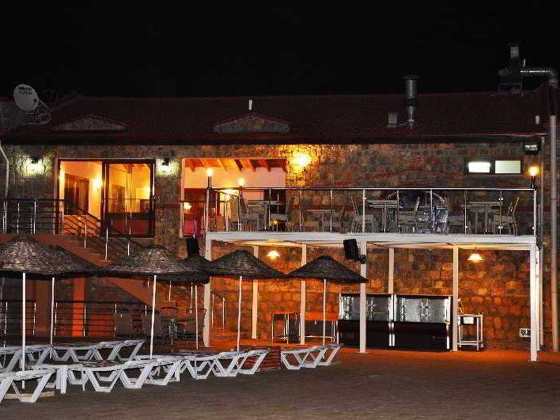 EA4BA5D7E25F314DB3FCDD01B75D616E