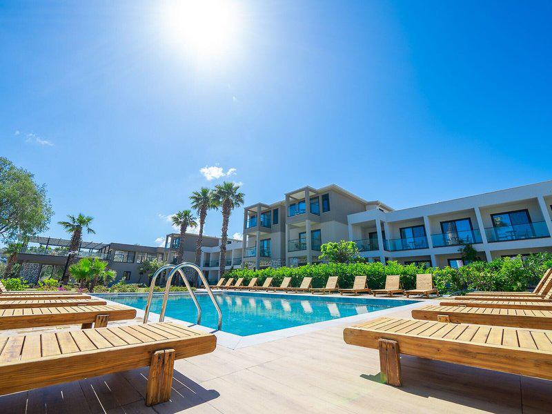 0E6754CC46BC13BA9CFEF75DE5498154