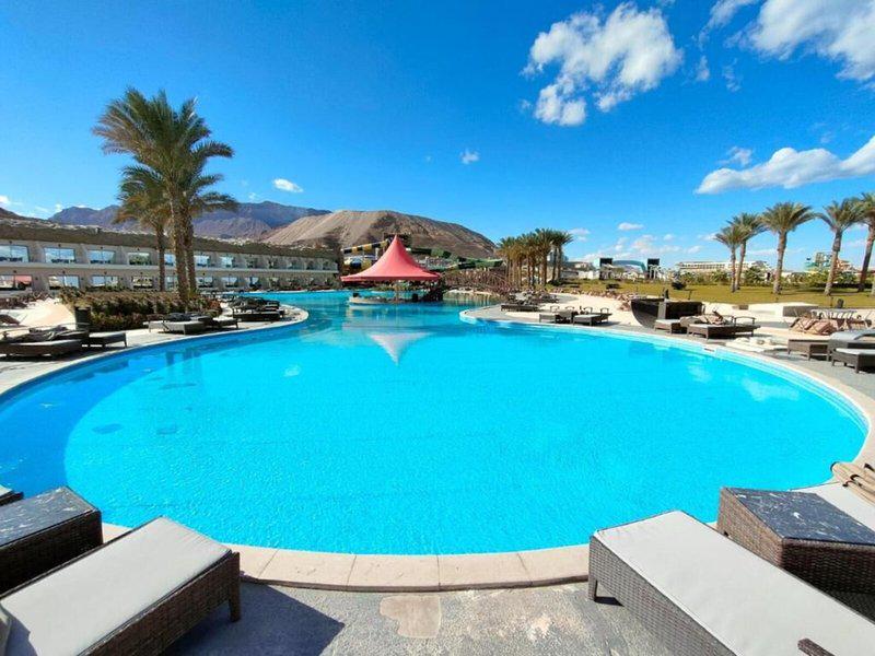 D95BE05DE00C91FC36848346E6DFF338