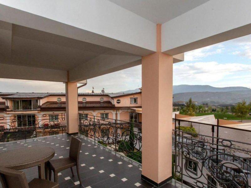 A67368249A56C61BC0518EAB1CFEA079