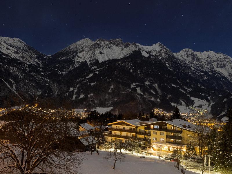 56FA3A0ACAADA17DEC8E00890F97F893