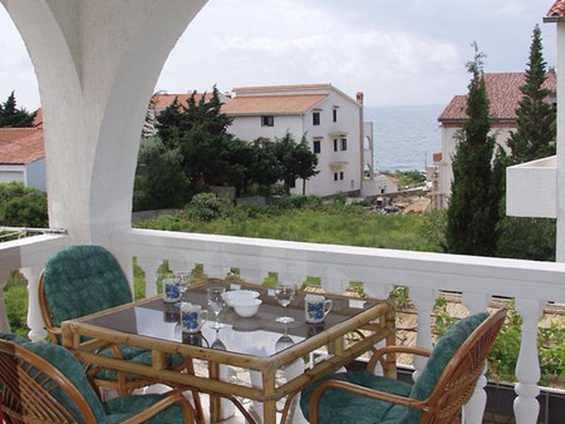 10384ED735D790D95B23510299AD2231