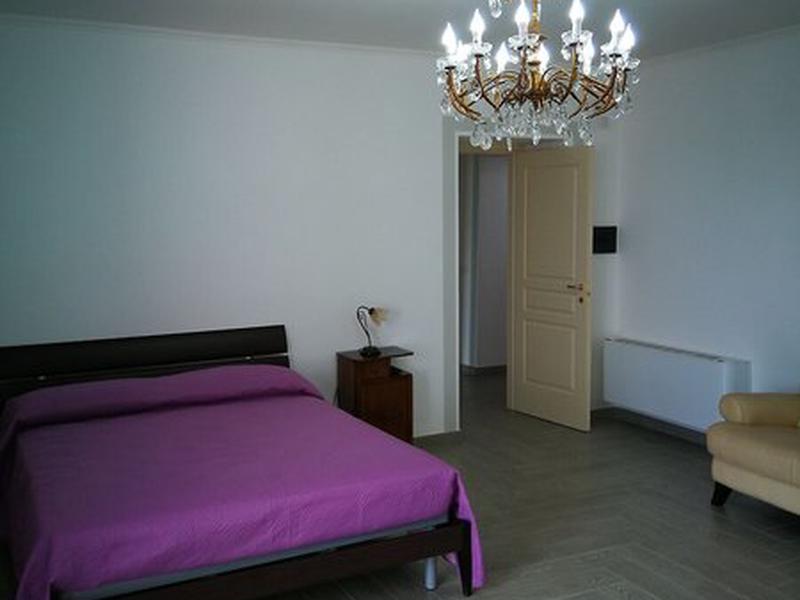 55A95F2ECC22BDFCCDF76D07FC2082D4