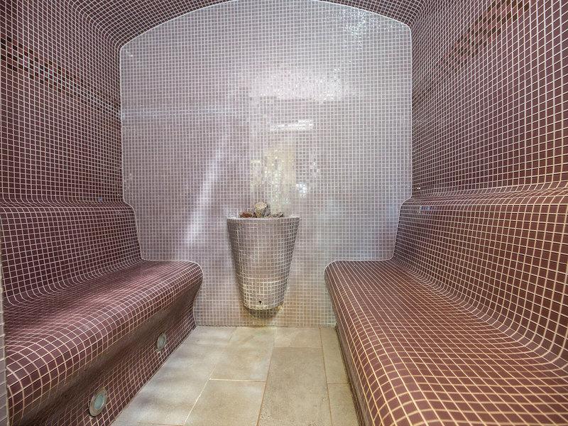 A79200E98CE86B9062FCBD57B2FDED1C