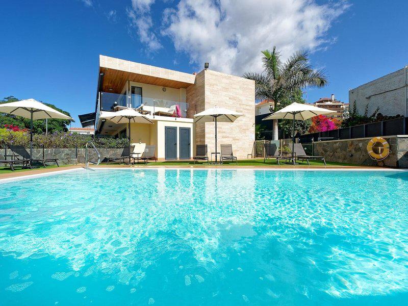 C1DFE60F557DF967ED73CF236C924871