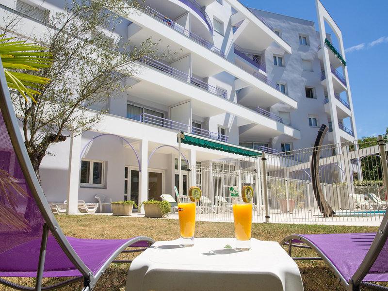 E211FD1D24429ECB3D9C1E4400D211FA