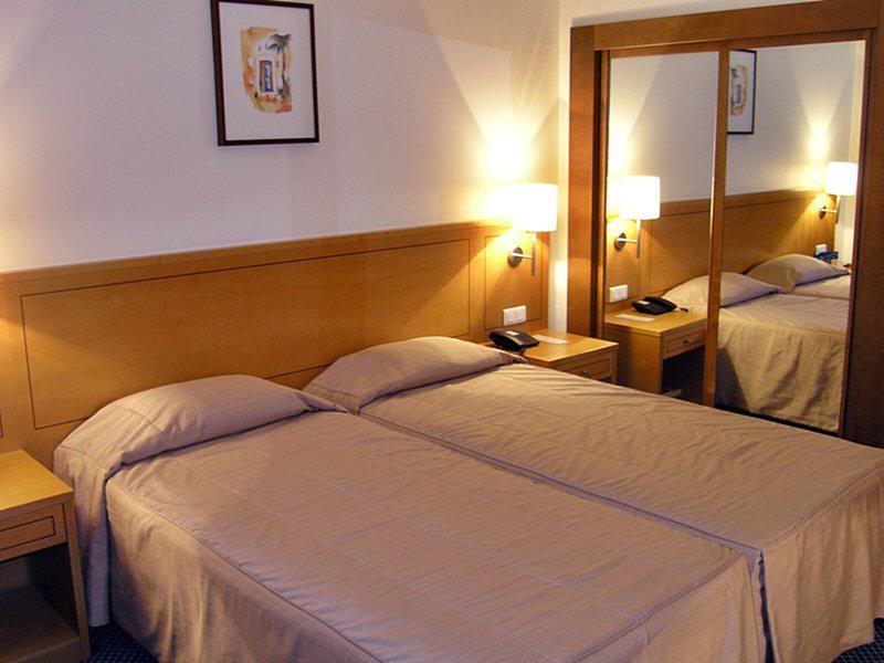 D08308BE854C677CF2152F861B2EF450