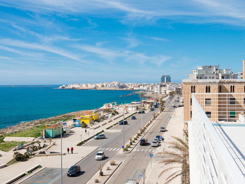 F6709353D3C7847FCE9F1A4CCF49AD7D