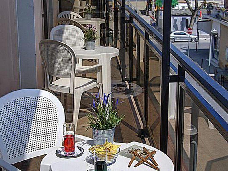 07934DA31894F620F9F7DFA76480168C