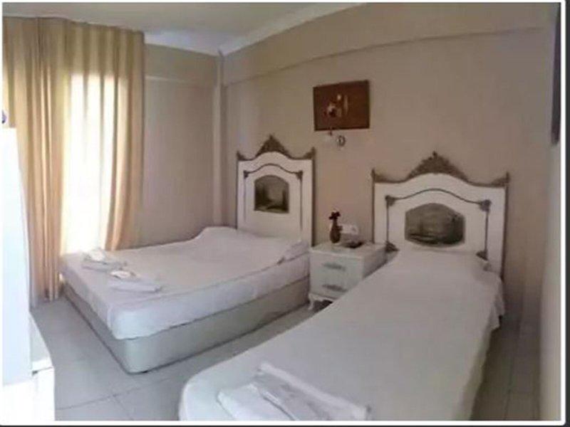 69DCEF3951200B6C6EBA459C34B6C347