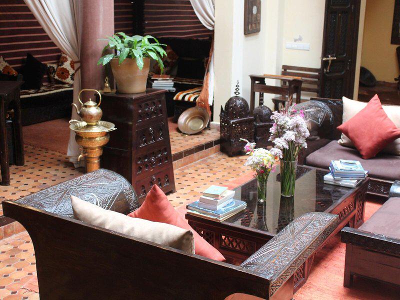 DECB39744F982620CE29F1259C6C85F4