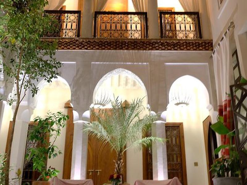 71124538D0D698B29E07B6462AC1F301