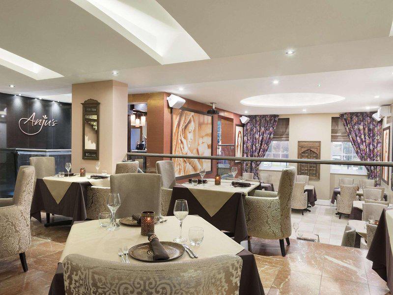 8A066135859D49187F1DB356C4F09DDA