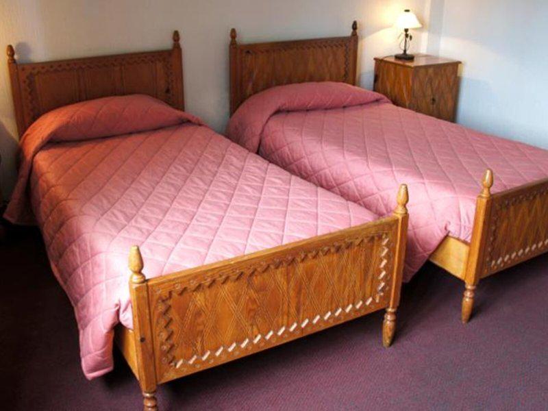 BD9BCE8C09ED4782D35BAC2730E2D492