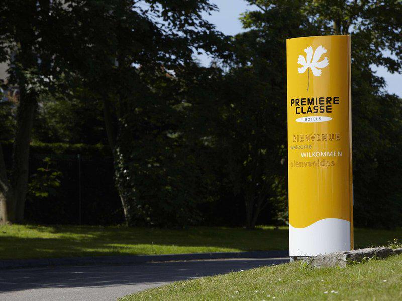 B45FB4FBFEACA26343184FF72C4ED615