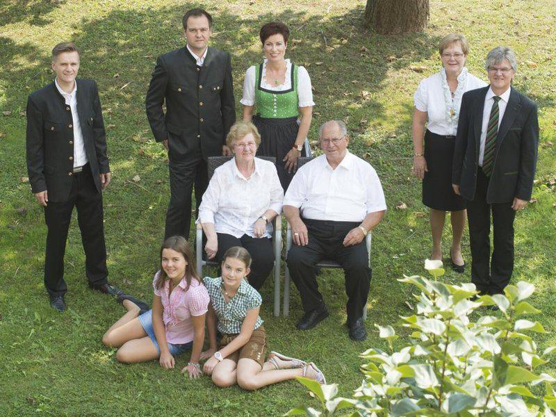 AD247B200D875B127A9E06B577D614BE