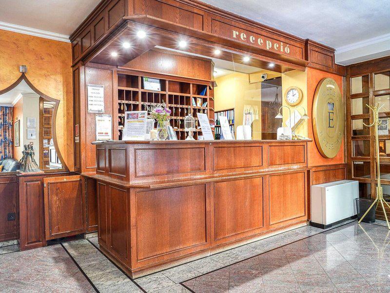 2C8C09E48ABDE2C7777FC87DFFA3DB44