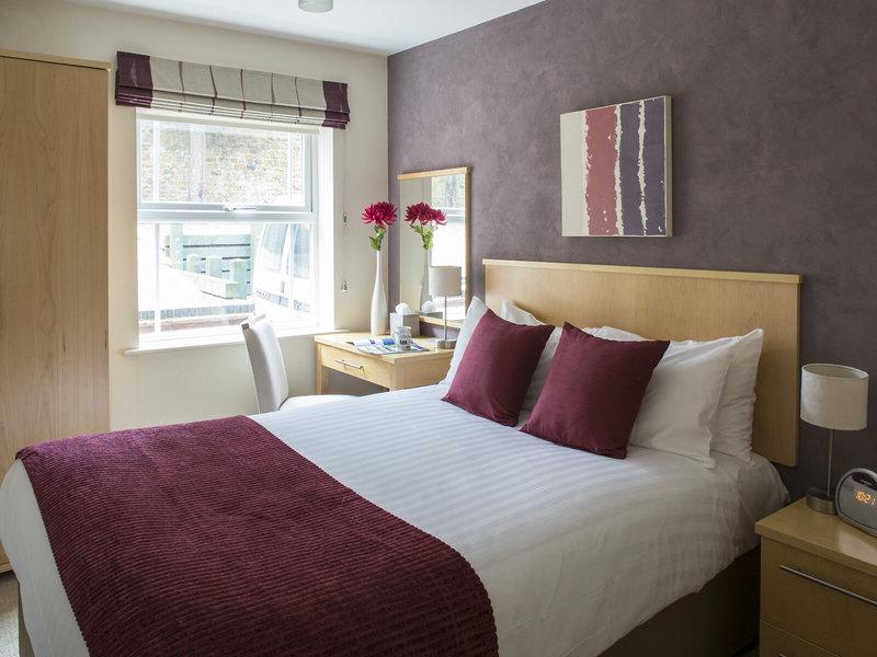 70562F29092927DA6D27054FCED18D0C