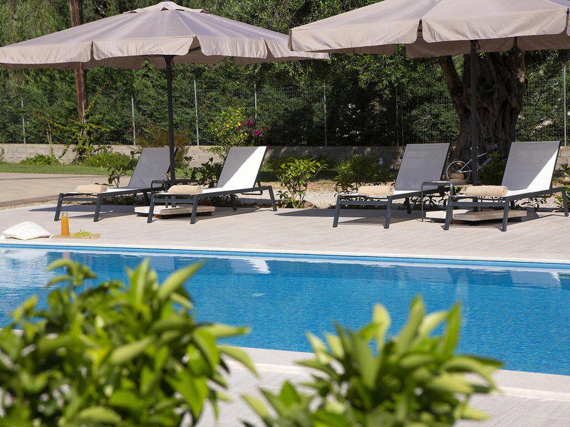 21CE0FEA66AA532BF2A4E41458A231AA