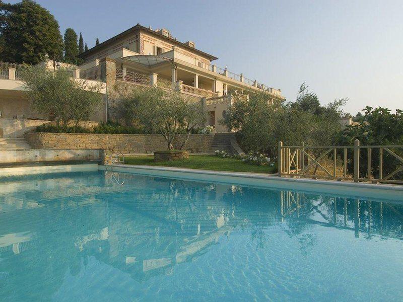 92168DAF67ADE36A2E2600D882DB8873