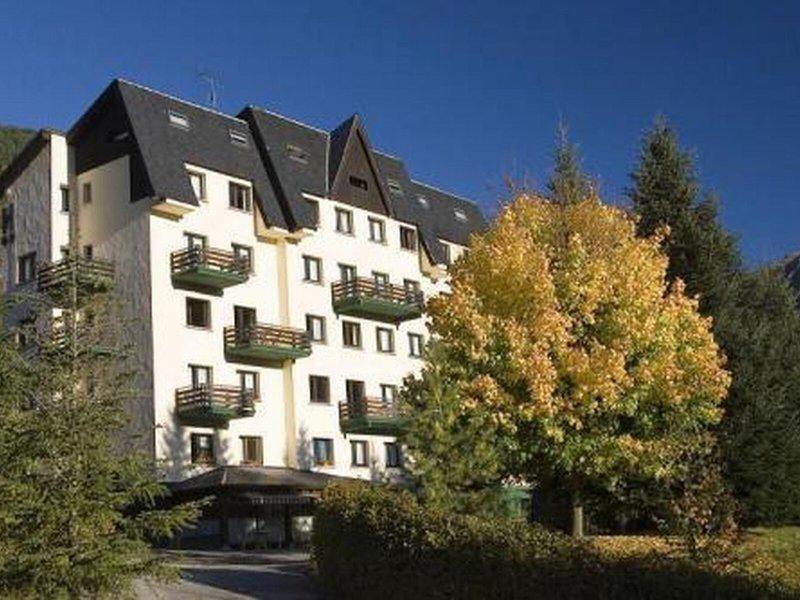 0E2F3E17A9F2641D4A1A498801D56A26