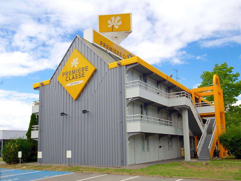 E70C08AA9A249243F70A5CB0A3F9BDC2