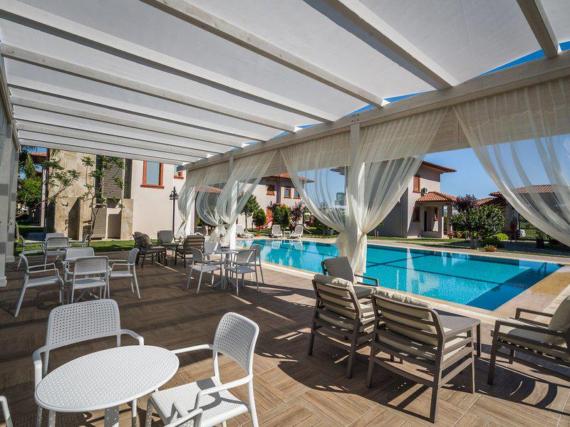 70AC16767216A1961258D21A556F2C7A