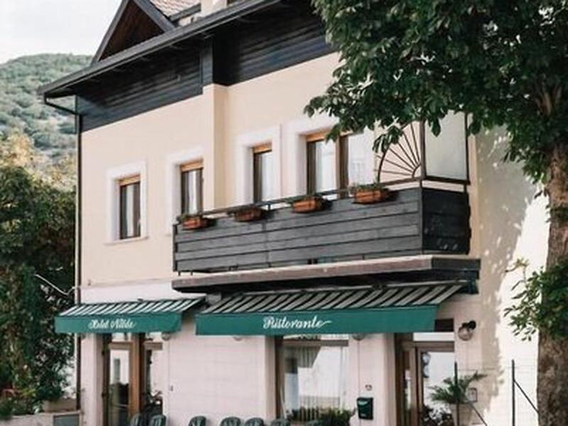 137274AF3F42AC41E98F1A4264785231