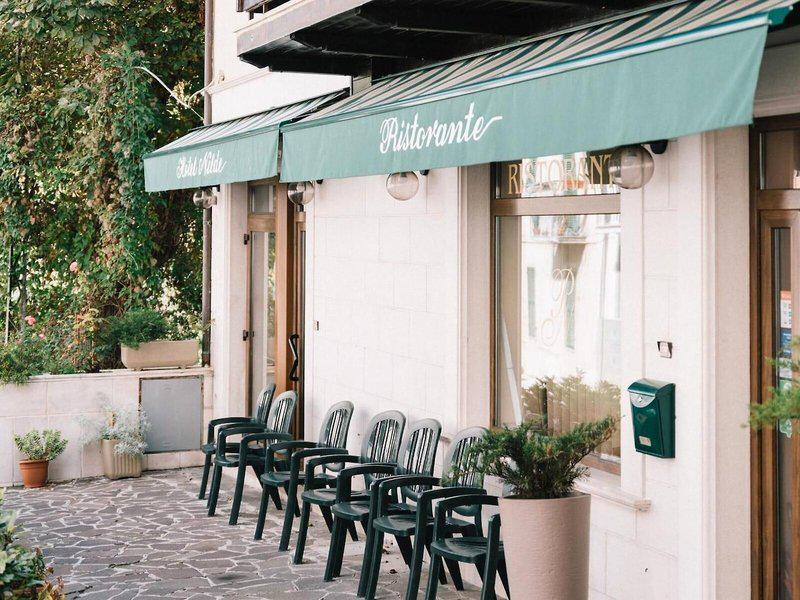 78F0A84365549FCA509702AA8B0CEE03