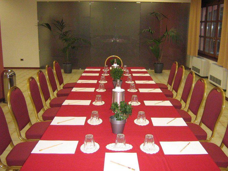 56E7FCA99770F819F5EF7F2034170F7B