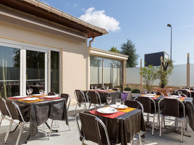 864A86CB3172D3691A53D9E55546B30F