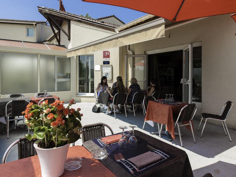 2DA1BDB5A3B3DE066D3F8C5E88F61E18