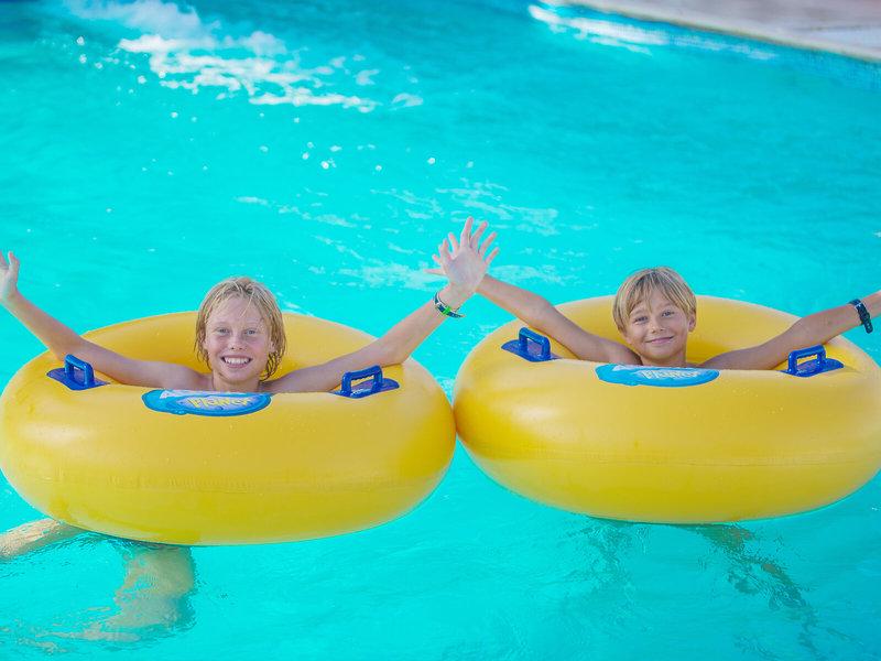 0411096CE1DFE82EE090A1207EDDD17D