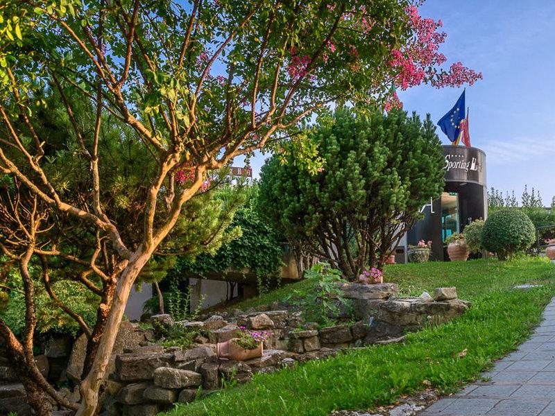 3335C3D6BBEF137BA9E77DD6D2429F3E