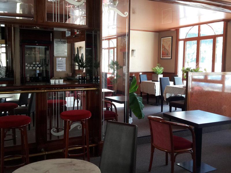 41E64DF26ED8F682DE912A8101CBB3E8