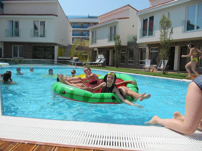 56A863EAFFF291CB7B94F378E12660D5