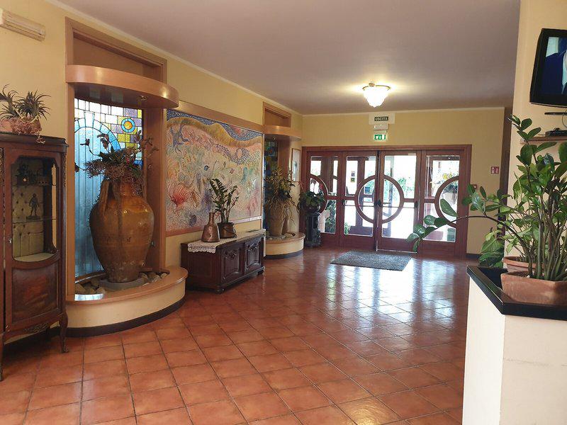 8BE7FF5DDC5558B6E980D94690692092