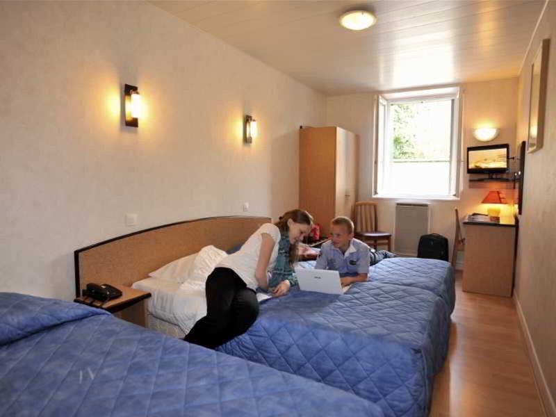 64E870BBFBFFB2053AAF20A8EE7E6EB6