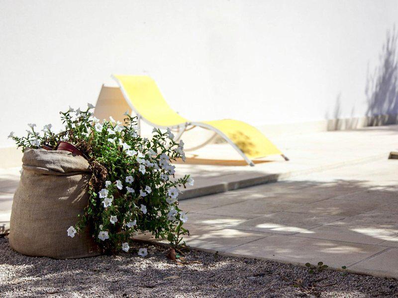 BA8D126B83539A182E054F79AAC47E25