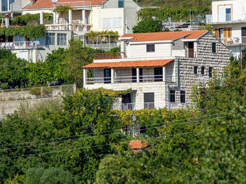 907C1789DAA1F9BD479C82B91EB9C766